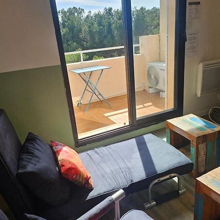 סיס-פור-לה-פלאז' Domaine De La Coudouliere, T2 Climatise Terrasse Vue Mer Sans Vis A Vis Plage A 100M חדר תמונה