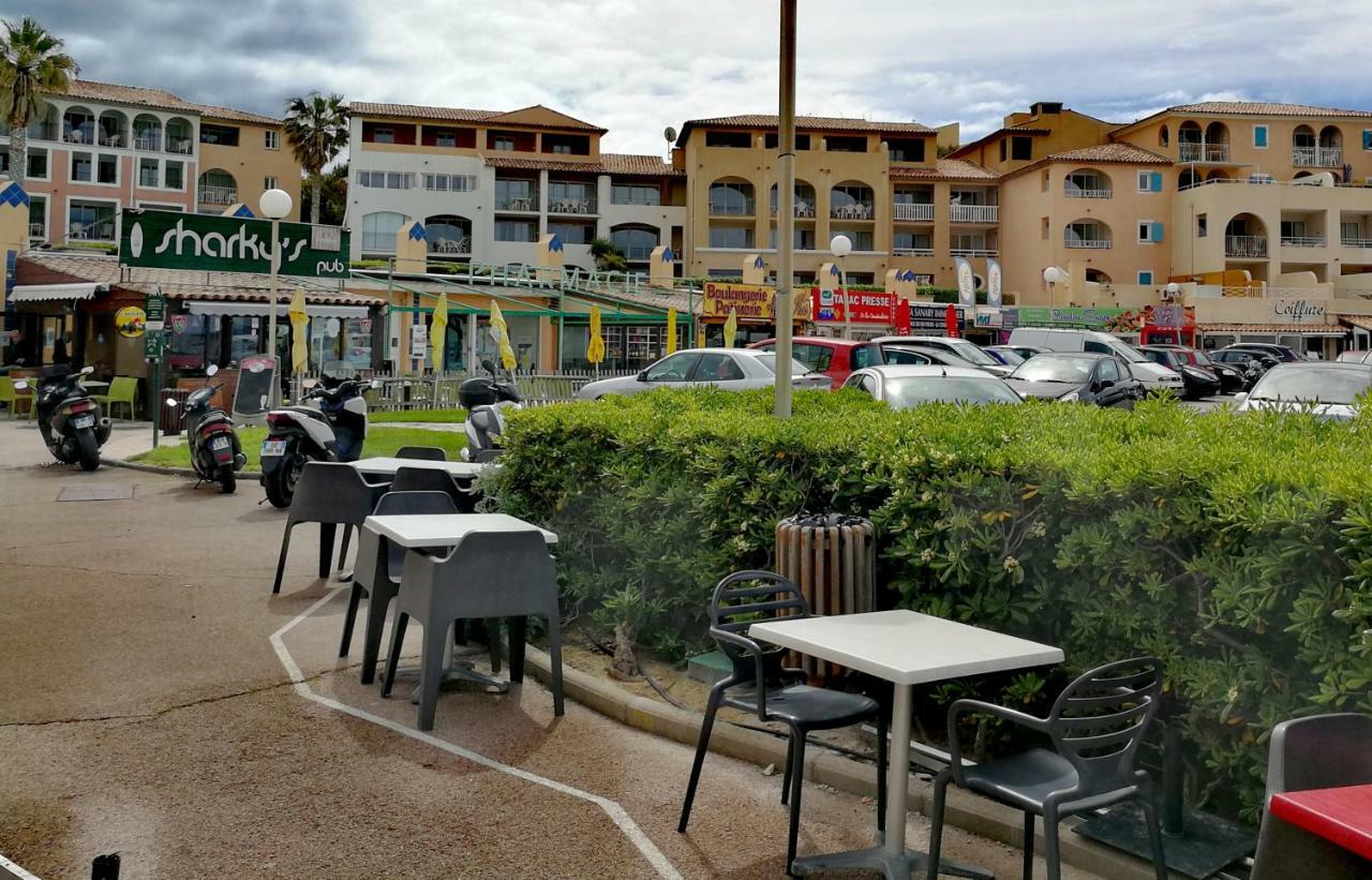 סיס-פור-לה-פלאז' Domaine De La Coudouliere, T2 Climatise Terrasse Vue Mer Sans Vis A Vis Plage A 100M מראה חיצוני תמונה